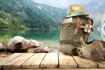 Backpacking journey compressed AdobeStock_79141434