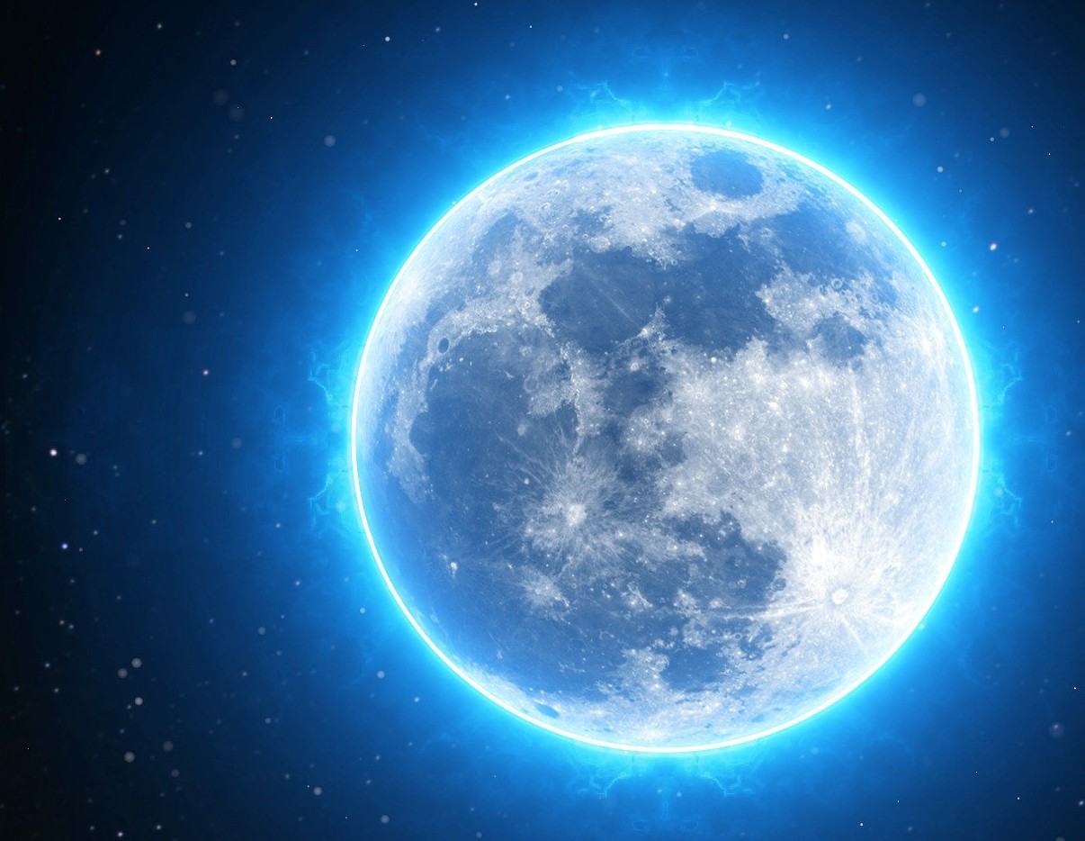 full-moon ring glow Pixabay cropped -2055469_1920